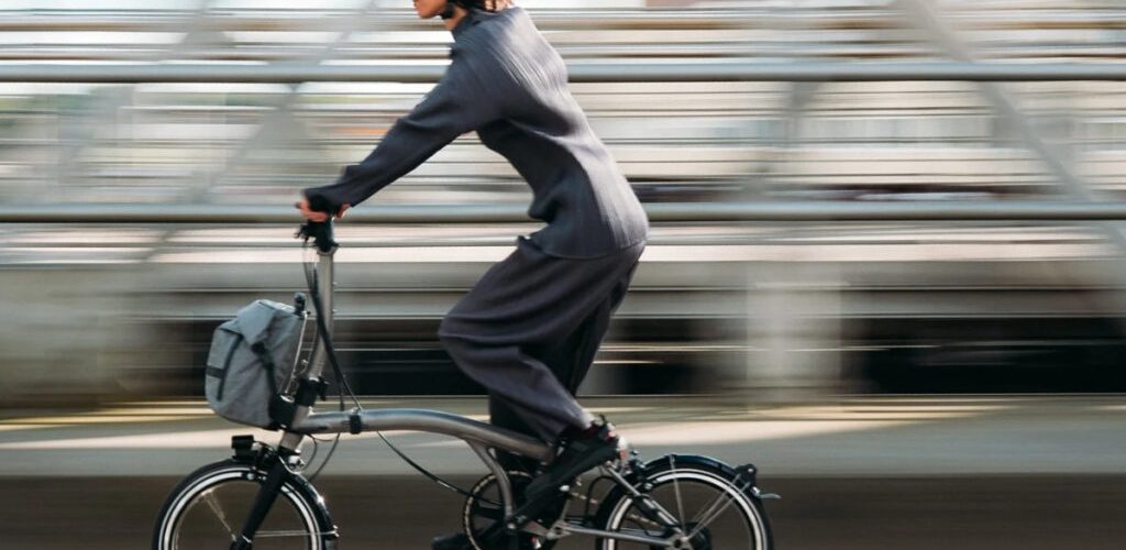 Brompton Electric T Line Folding Ebike: Iconic, Classy, Lightweight – but Not Perfect.